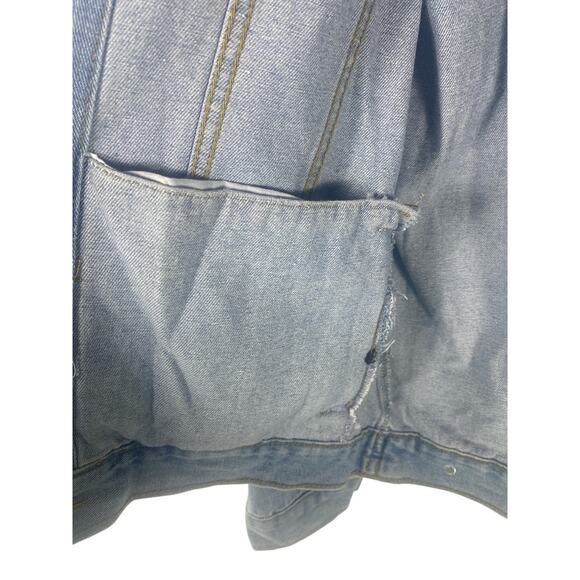 womens size small Denim Jacket with buttons - Picture 4 of 8